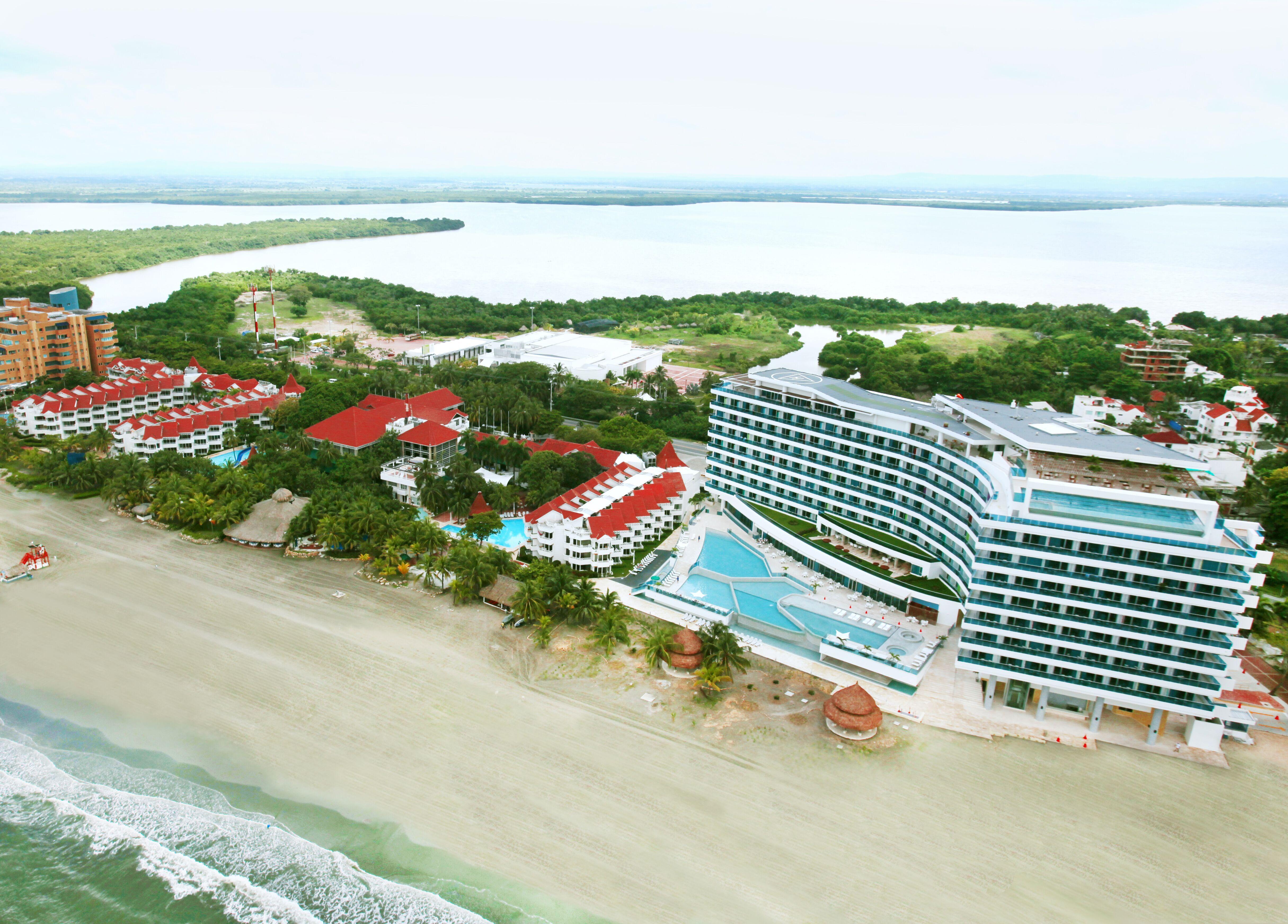 Hotel Las Americas Casa De Playa Cartagena Exterior photo